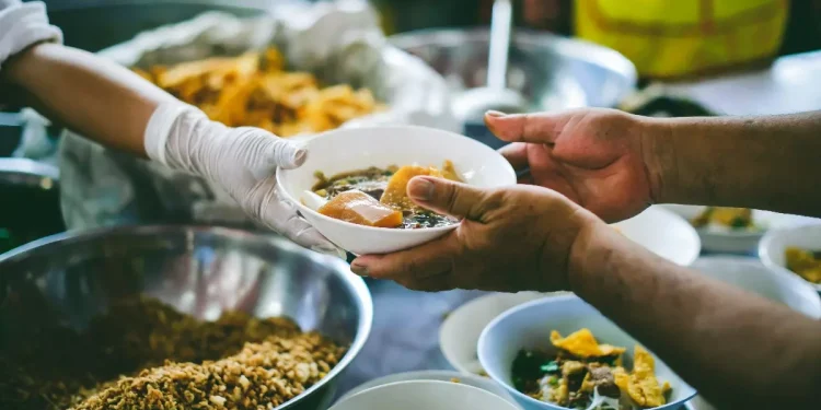 EL CONSUMIDOR Y LA SEGURIDAD ALIMENTICIA